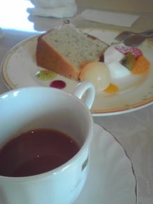 YUUNA BLOG-120129_1335~02.jpg