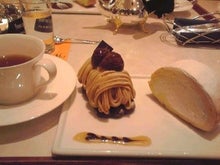 YUUNA BLOG-120221_1302~01.jpg