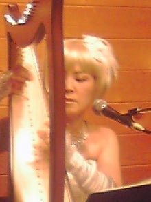 YUUNA BLOG-120316_2001~01.jpg