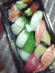 YUUNA BLOG-121018_2238~01.jpg