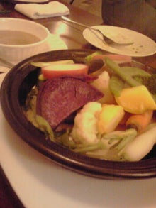 YUUNA BLOG-121121_1949~01.jpg