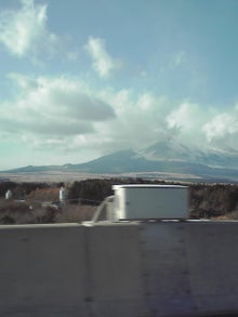 YUUNA BLOG-121209_1353~01.jpg