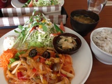 YUUNA BLOG-image.jpeg