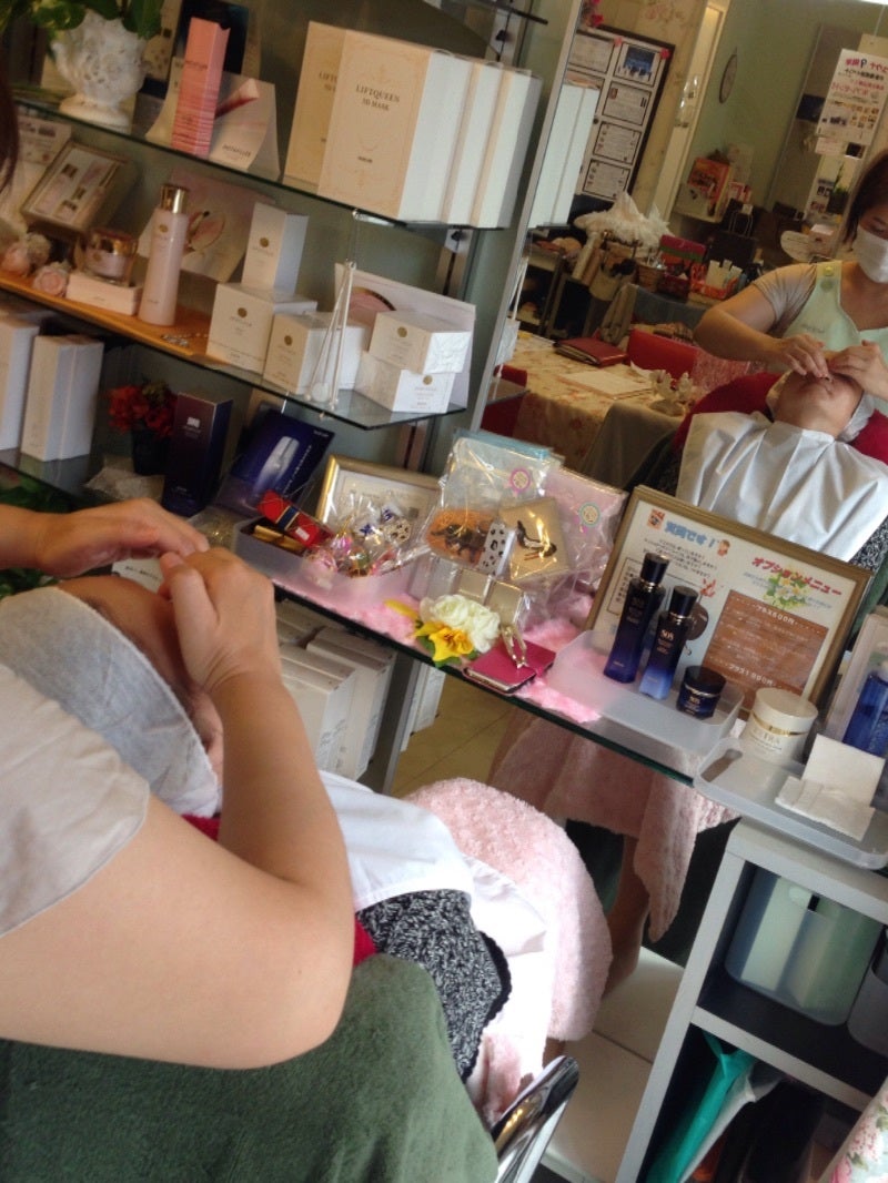 新しいサロンスタッフ