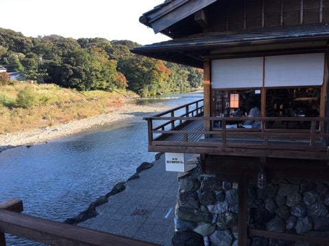 {385C3698-C8C9-4721-914E-B0C6DE49BBD6}