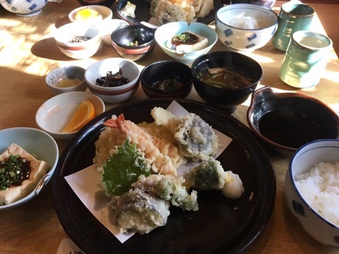 {19CEC292-CD3D-4580-9464-19F966629319}